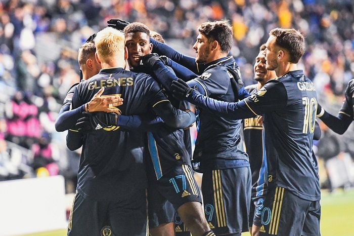 Philadelphia metió una estocada de 4-0 al Alianza Philadelphia metió una estocada de 4-0 al Alianza