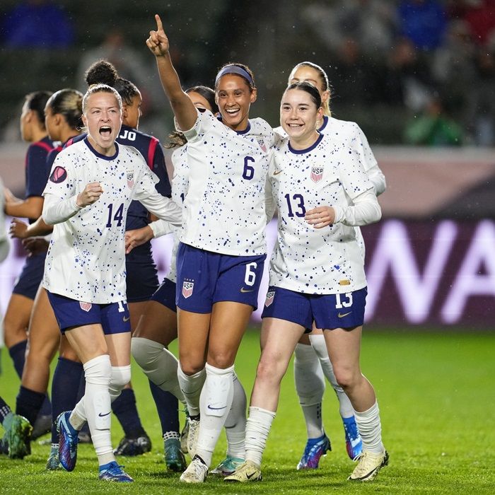 Estados Unidos arrasa con República Dominicana en Copa de Oro