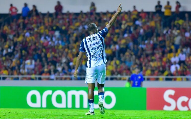 Pachuca derrota a domicilio 5-0 al Herediano Pachuca derrota a domicilio 5-0 al Herediano