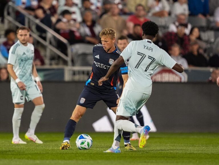 Colorado doblegó 2-1 a San Diego